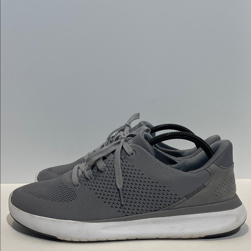 Kizik Lima Handsfree Shoes Men’s 10.5 Women’s 12 Wide Width Gray Sneakers Casual